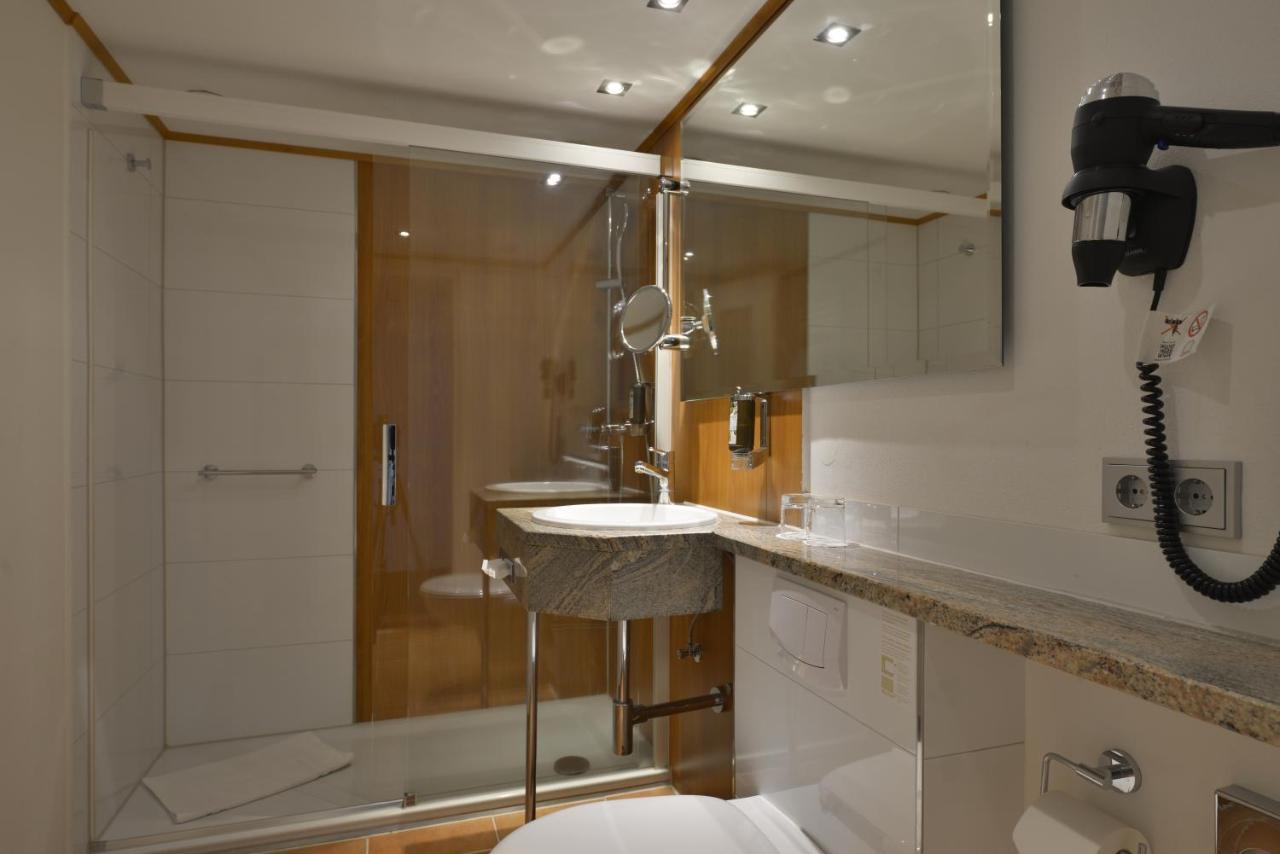 Celler Hof Hotel Luaran gambar